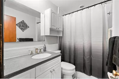 5705 45th Avenue N, Kenneth City, FL 33709 - Photo 10