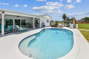 11599 Grove St, Seminole, FL 33772 - Photo 30