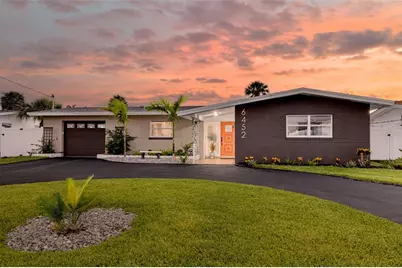 6452 1st Palm Point, Saint Pete Beach, FL 33706 - Photo 1