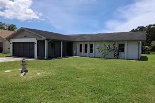 5421 81st Ave Cir E, Palmetto, FL 34221 - Photo 2