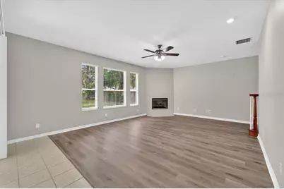 306 Red Elm Place, Seffner, FL 33584 - Photo 10