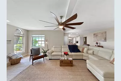 8785 Wildwood Lane, Seminole, FL 33776 - Photo 22