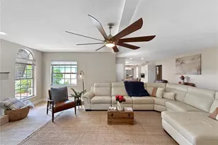 8785 Wildwood Ln, Seminole, FL 33776 - Photo 22