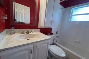 35219 Janine Dr, Zephyrhills, FL 33541 - Photo 32