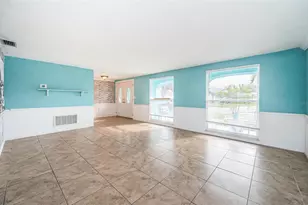 3627 Grayton Dr, New Port Richey, FL 34652 - Photo 14