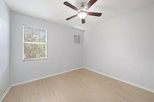 8118 Stone Path Way, Tampa, FL 33647 - Photo 32