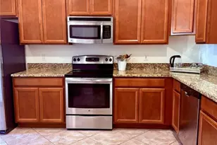 2411 Willimette Dr, Wesley Chapel, FL 33543 - Photo 4