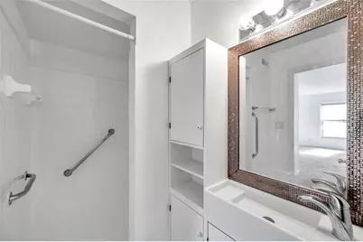 107 Seahorse Drive SE #A, Saint Petersburg, FL 33705 - Photo 12
