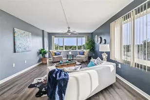 8950 Park Blvd, Seminole, FL 33777 - Photo 6