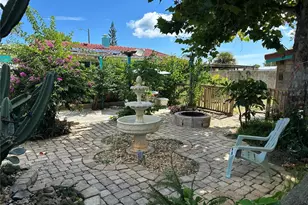 32 Palm Dr, Ormond Beach, FL 32176 - Photo 2