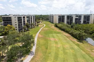 2800 Cove Cay Dr, Clearwater, FL 33760 - Photo 20