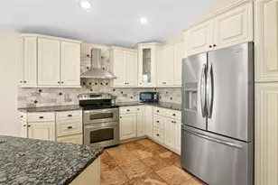 3202 Fox Squirrel Ln, Valrico, FL 33596 - Photo 10