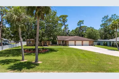 404 Dickman Drive SW, Ruskin, FL 33570 - Photo 1