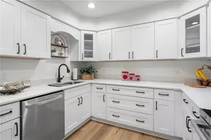 404 Dickman Dr SW, Ruskin, FL 33570 - Photo 62