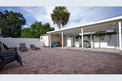 5605 Santa Monica Drive, Tampa, FL 33615 - Photo 16