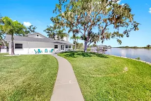 424 Doric Ct, Tarpon Springs, FL 34689 - Photo 56