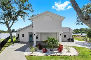 424 Doric Ct, Tarpon Springs, FL 34689 - Photo 74