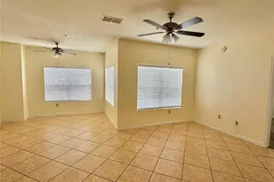 10764 70th Ave, Seminole, FL 33772 - Photo 14