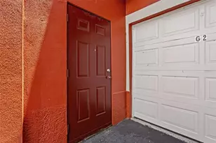 9042 Lake Chase Island Way, Tampa, FL 33626 - Photo 18