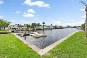6806 Mount Quincy Dr NE, Saint Petersburg, FL 33702 - Photo 58