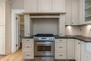 950 12th St N, Saint Petersburg, FL 33705 - Photo 20