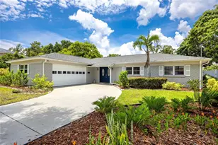 10504 Lacera Dr, Tampa, FL 33618 - Photo 2