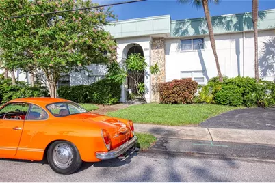 3100 Hartford Street N #203, Saint Petersburg, FL 33713 - Photo 1