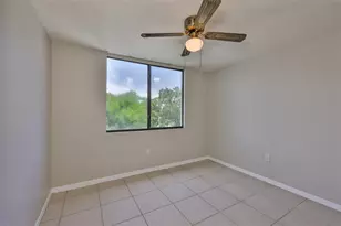 2424 W Tampa Bay Blvd, Tampa, FL 33607 - Photo 24