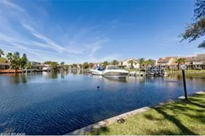 10422 La Mirage Court, Tampa, FL 33615 - Photo 4