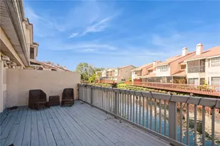 10422 La Mirage Ct, Tampa, FL 33615 - Photo 18