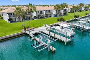 160 Marina Del Rey Ct, Clearwater Beach, FL 33767 - Photo 2