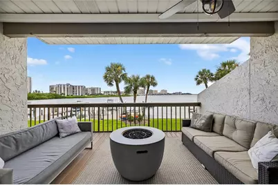 160 Marina Del Rey Court, Clearwater Beach, FL 33767 - Photo 32