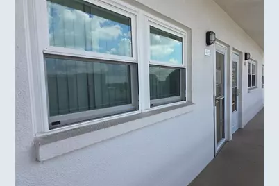 5603 80th Street N #410, Saint Petersburg, FL 33709 - Photo 2