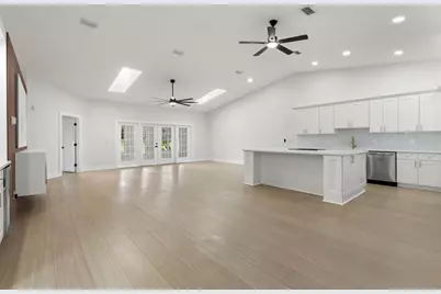 6549 Brentwood Drive, Zephyrhills, FL 33542 - Photo 4