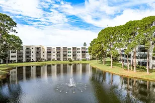 7975 58th Ave N, Saint Petersburg, FL 33709 - Photo 4