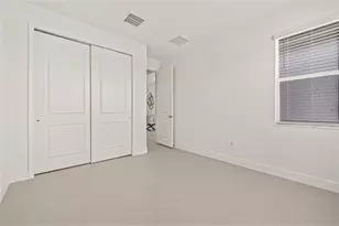 32565 Veneto Pl, Wesley Chapel, FL 33543 - Photo 36