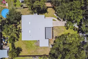 517 Broxburn Ave, Temple Terrace, FL 33617 - Photo 22