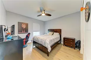 20126 Outpost Point Dr, Tampa, FL 33647 - Photo 46