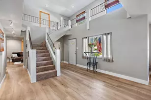 3464 79th Wy N, Saint Petersburg, FL 33710 - Photo 16