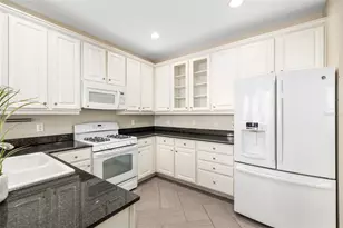 3315 W De Leon St, Tampa, FL 33609 - Photo 16