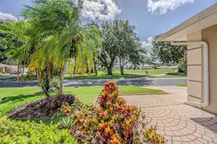 11027 Dormie Dr, San Antonio, FL 33576 - Photo 2