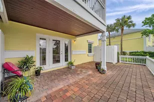 121 Sea Horse Dr SE, Saint Petersburg, FL 33705 - Photo 26