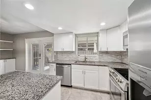 2944 Pine Cone Cir, Clearwater, FL 33760 - Photo 12