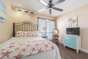 1 Windrush Blvd, Indian Rocks Beach, FL 33785 - Photo 18