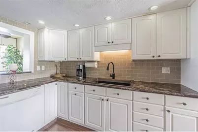 1 Windrush Boulevard #54, Indian Rocks Beach, FL 33785 - Photo 4