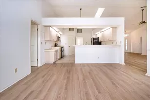 2016 New Bedford Dr, Sun City Center, FL 33573 - Photo 20