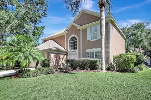 9422 Oak Meadow Ct, Tampa, FL 33647 - Photo 2