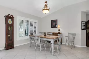 12038 Stone Crossing Cir, Tampa, FL 33635 - Photo 6