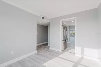 8950 Park Boulevard #410, Seminole, FL 33777 - Photo 14