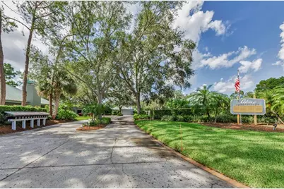 10479 Longwood Drive, Seminole, FL 33777 - Photo 56